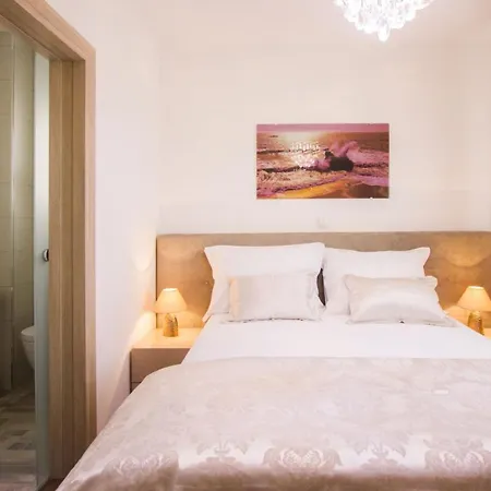 Paradise Lux * Trogir