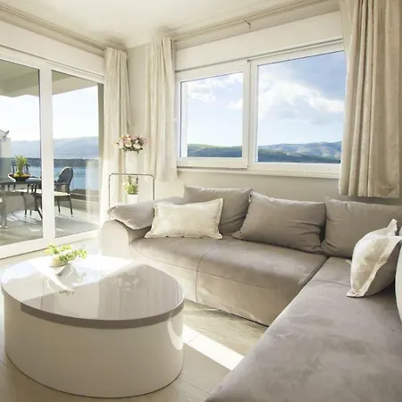 Paradise Lux * Trogir